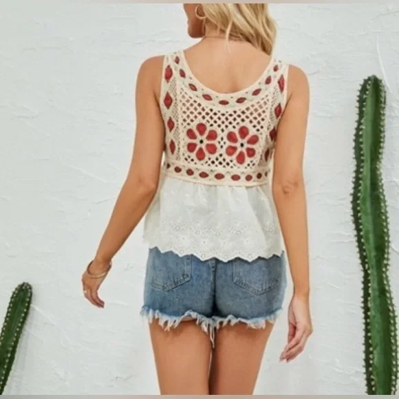 NWT Qed London Floral Crochet Knit Flowy Boho Beach Sleeveless Top Small/Med - Picture 2 of 8